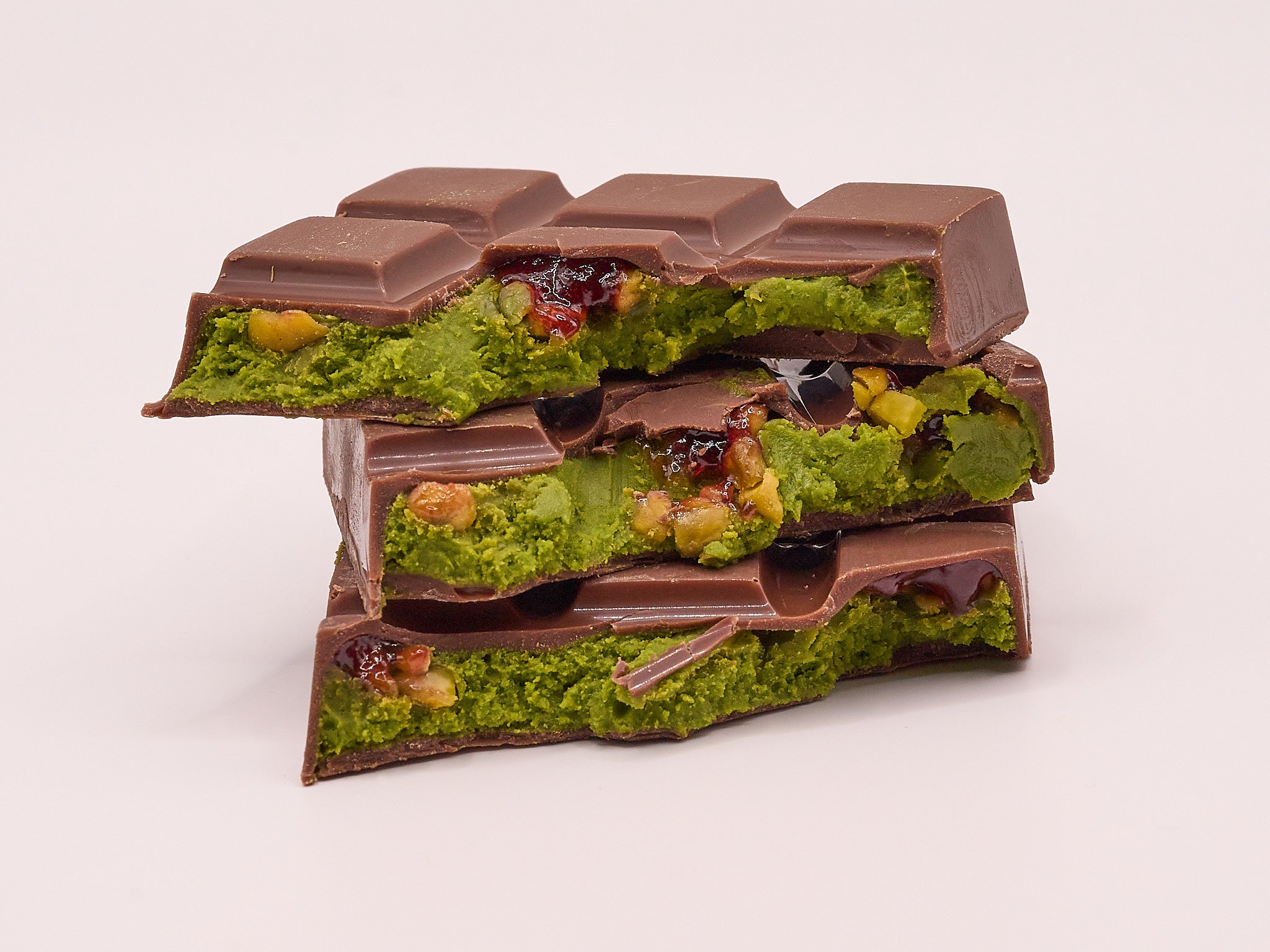Pistachio and red berries milk chocolate bar